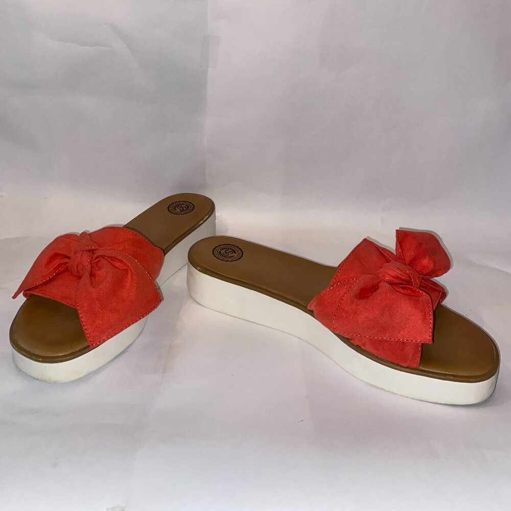 Women's Platform Sandal with Red Fabric Strap & Decorative Bow; Size 10M